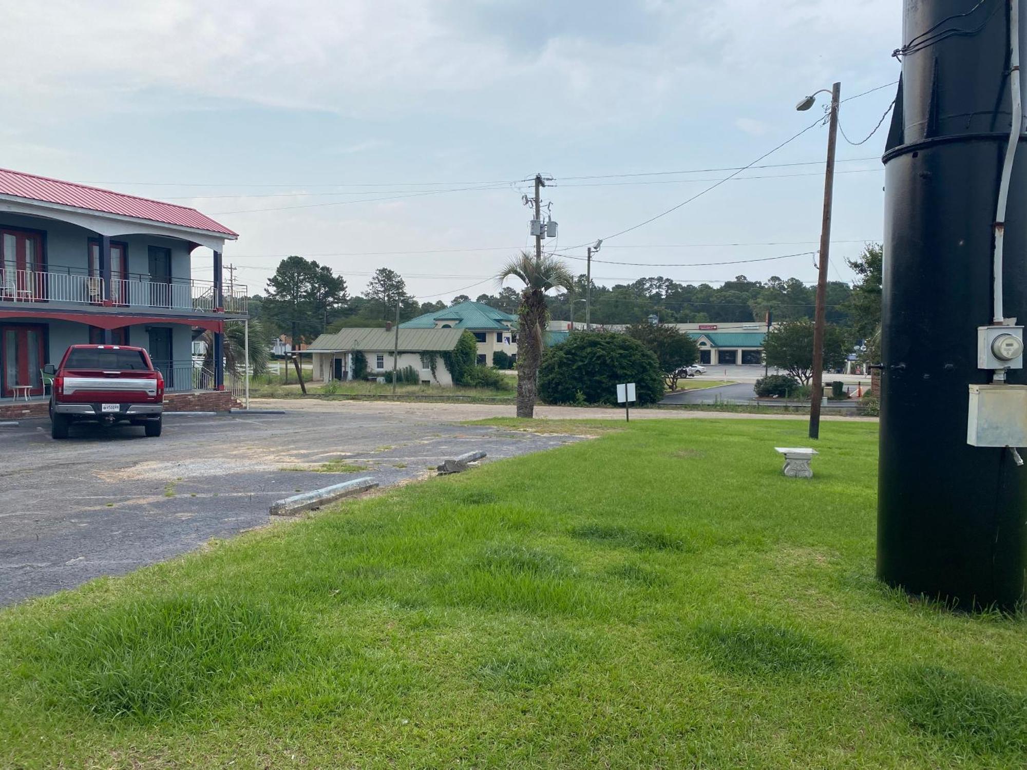 Lake Marion Inn Santee Exterior foto